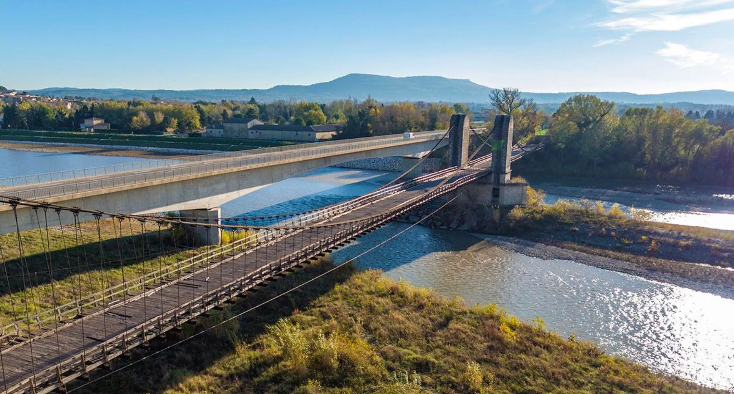 Le pont suspendu de Mallemort